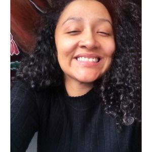 Meet your Posher, Juliana